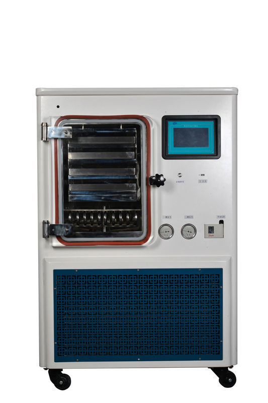 Liofilizador de Congelamento de Laboratório com Sistema Refrigerado a Ar, Capacidade de Captura de Água de 6 kg/24h e Temperatura da Armadilha Fria de < -75°C